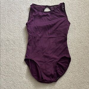 AINSLIEWEAR Chloe burgandy leotard - size XS/Petite
